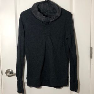 Lululemon swearshirt